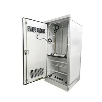 Wide-temperature type server racks for border outposts